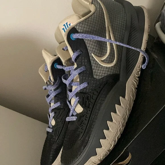 Nike | Shoes | Kyrie 4 Low Black Rattan | Poshmark display picture 2